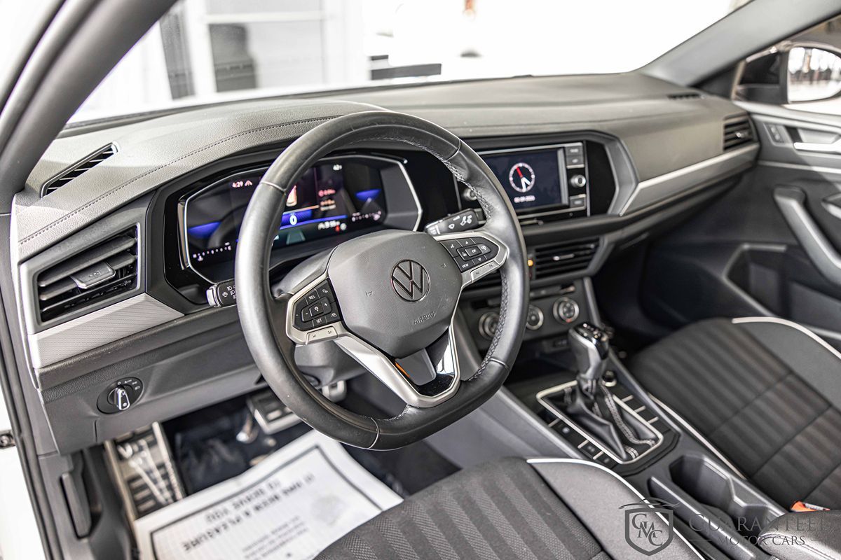 2023 VOLKSWAGEN JETTA - Image 18