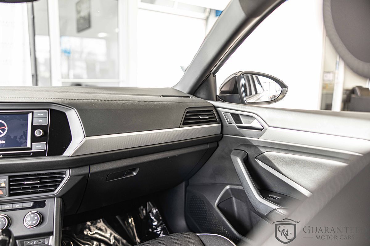 2023 VOLKSWAGEN JETTA - Image 35