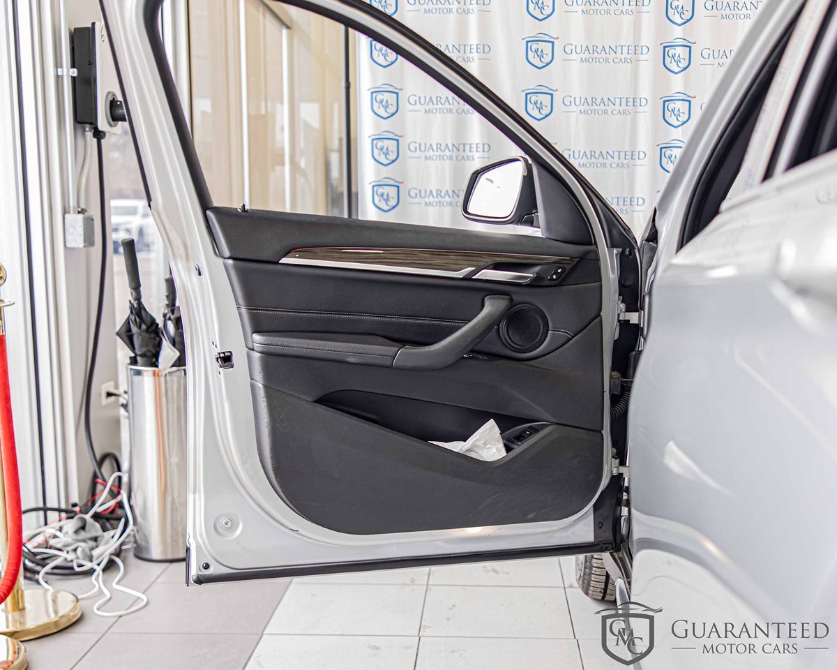 2016 BMW X1 - Image 33