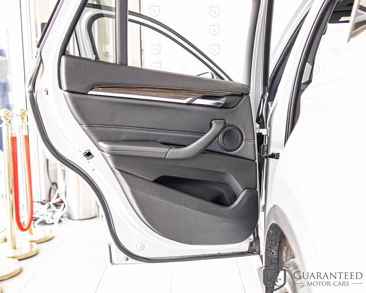 2016 BMW X1 - Image 36