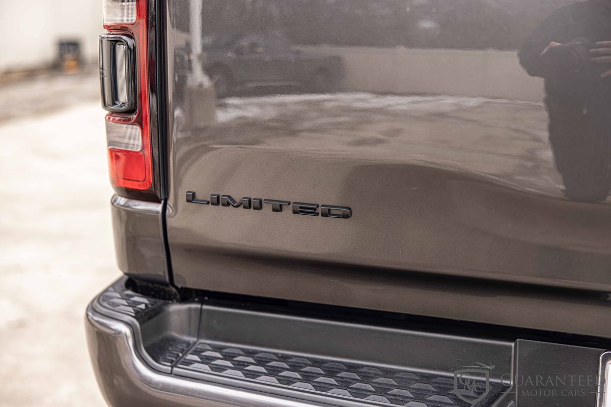 2023 RAM 1500 - Image 15