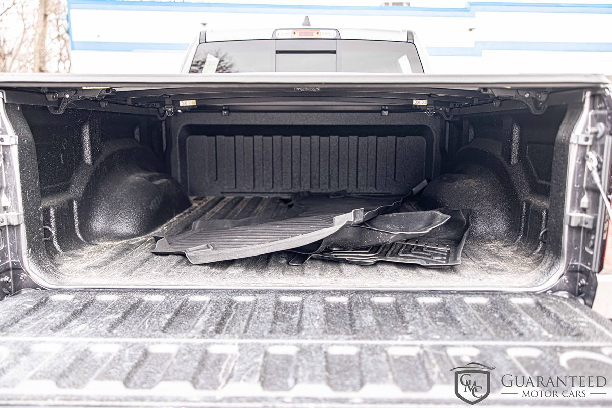 2023 RAM 1500 - Image 16