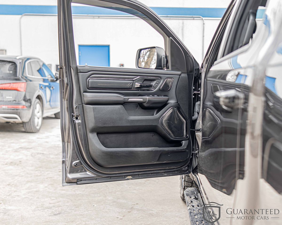 2023 RAM 1500 - Image 28