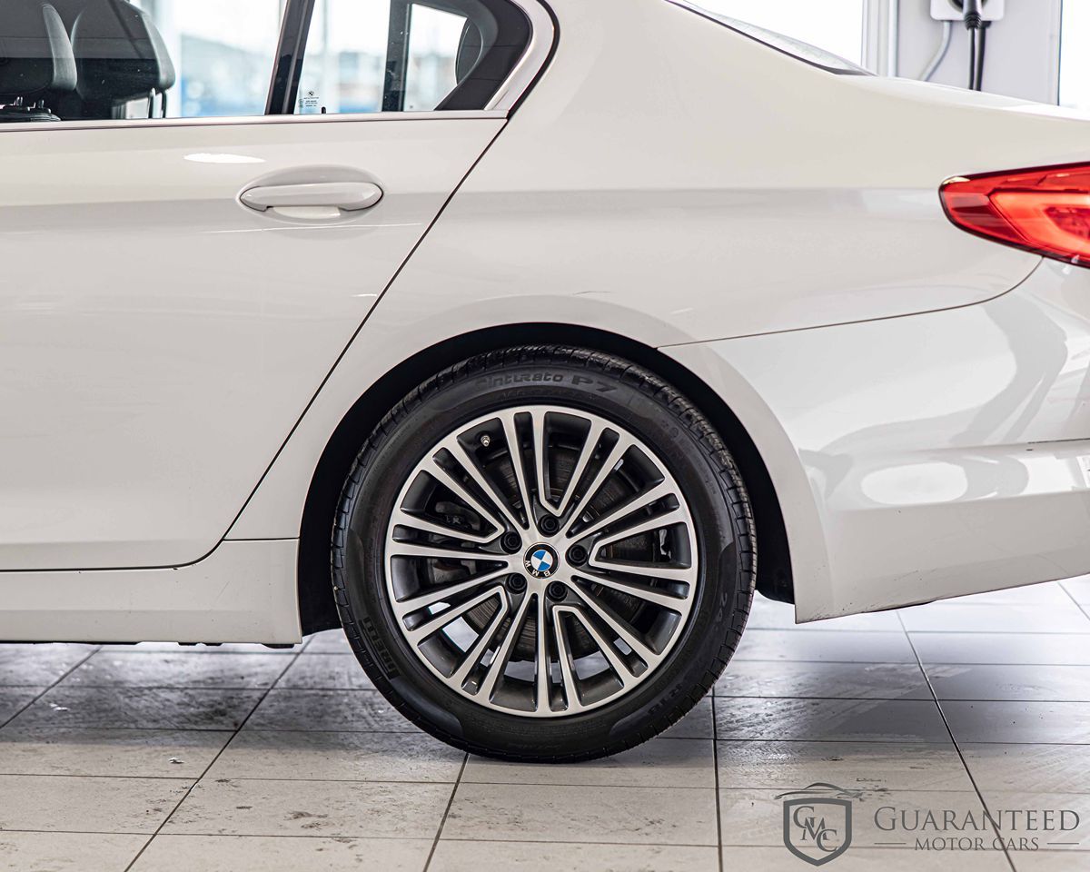 2019 BMW 540I - Image 7