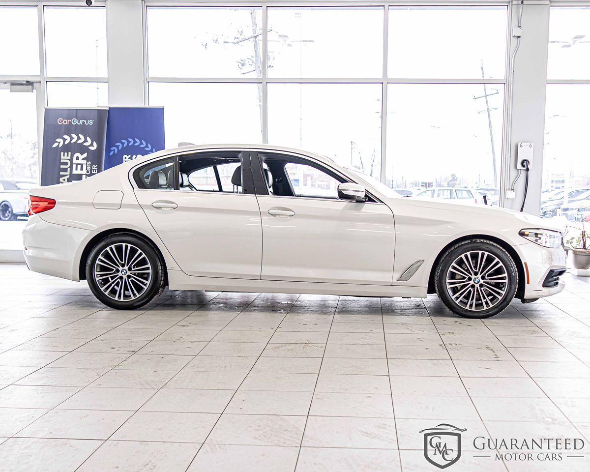 2019 BMW 540I - Image 10