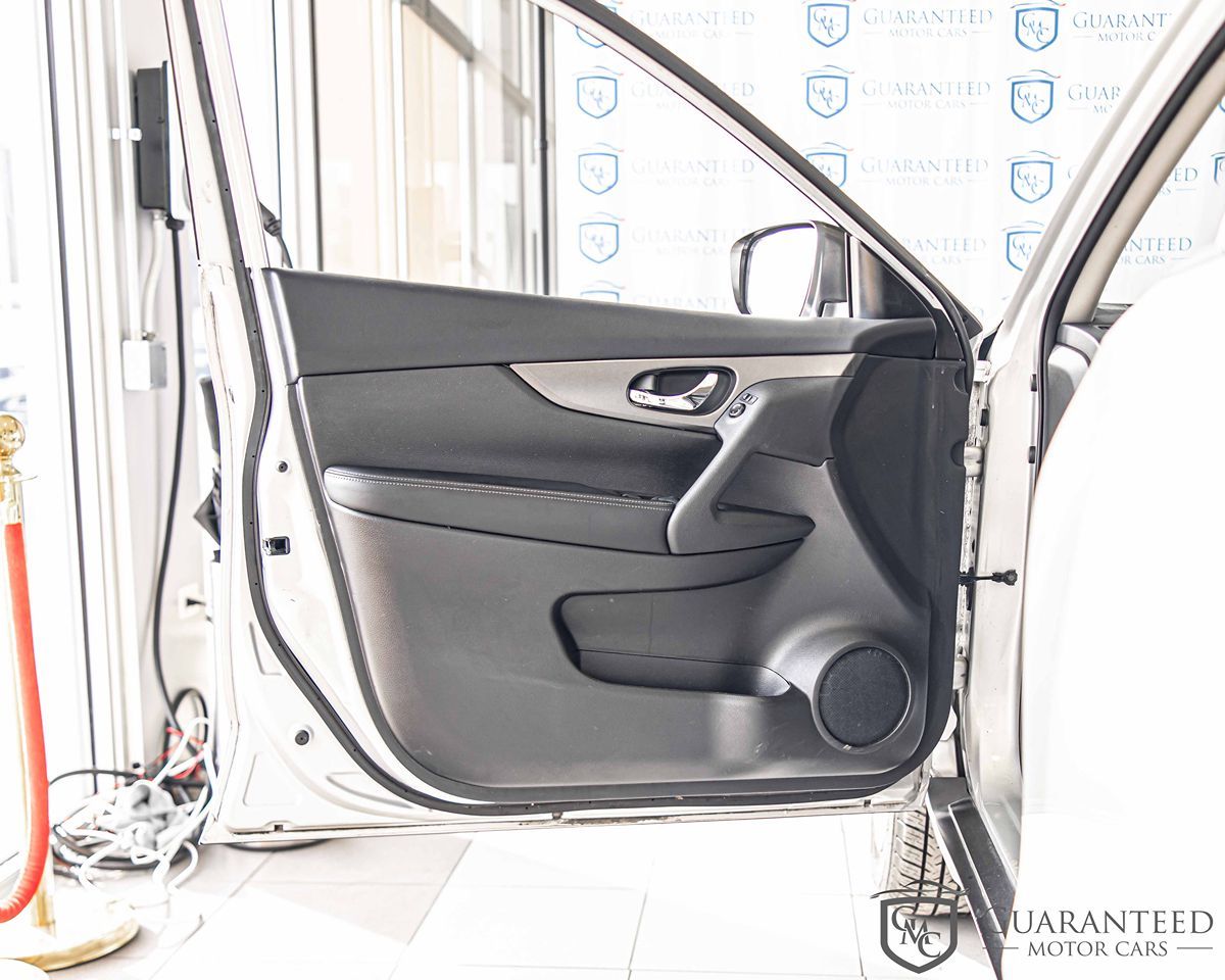 2016 NISSAN ROGUE - Image 26