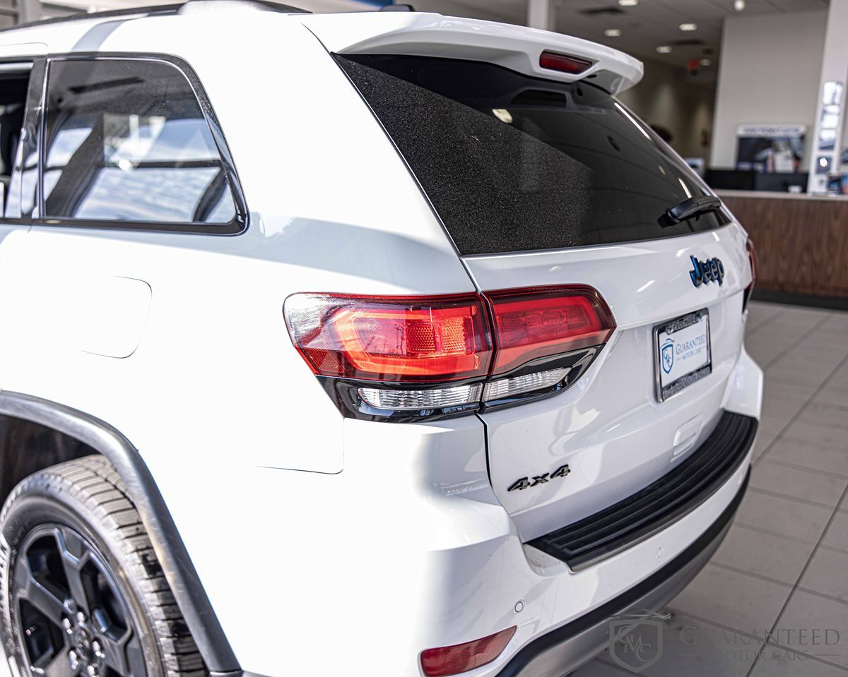 2019 JEEP GRAND CHEROKEE - Image 14