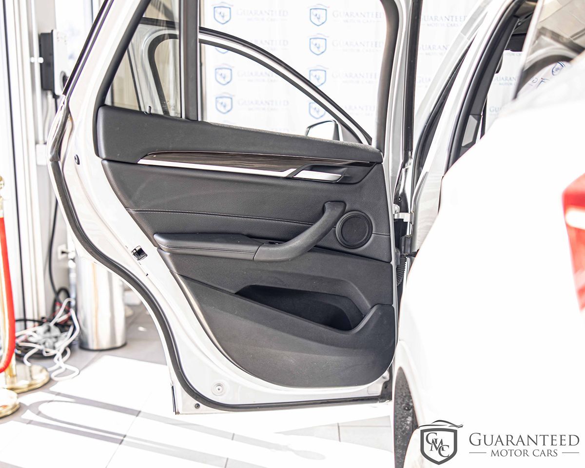 2017 BMW X1 - Image 36