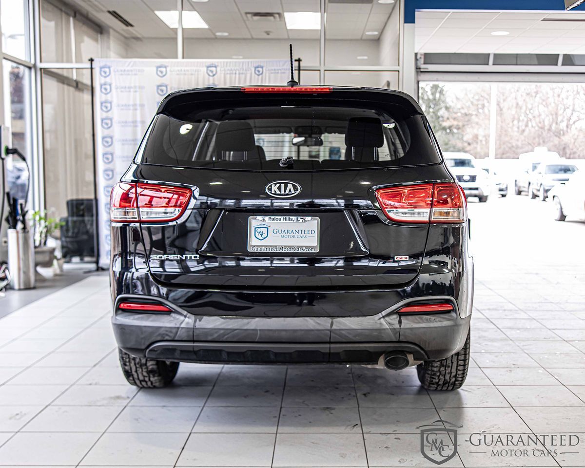 2017 KIA SORENTO - Image 13