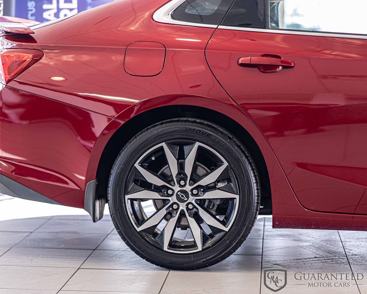 2021 CHEVROLET MALIBU - Image 10