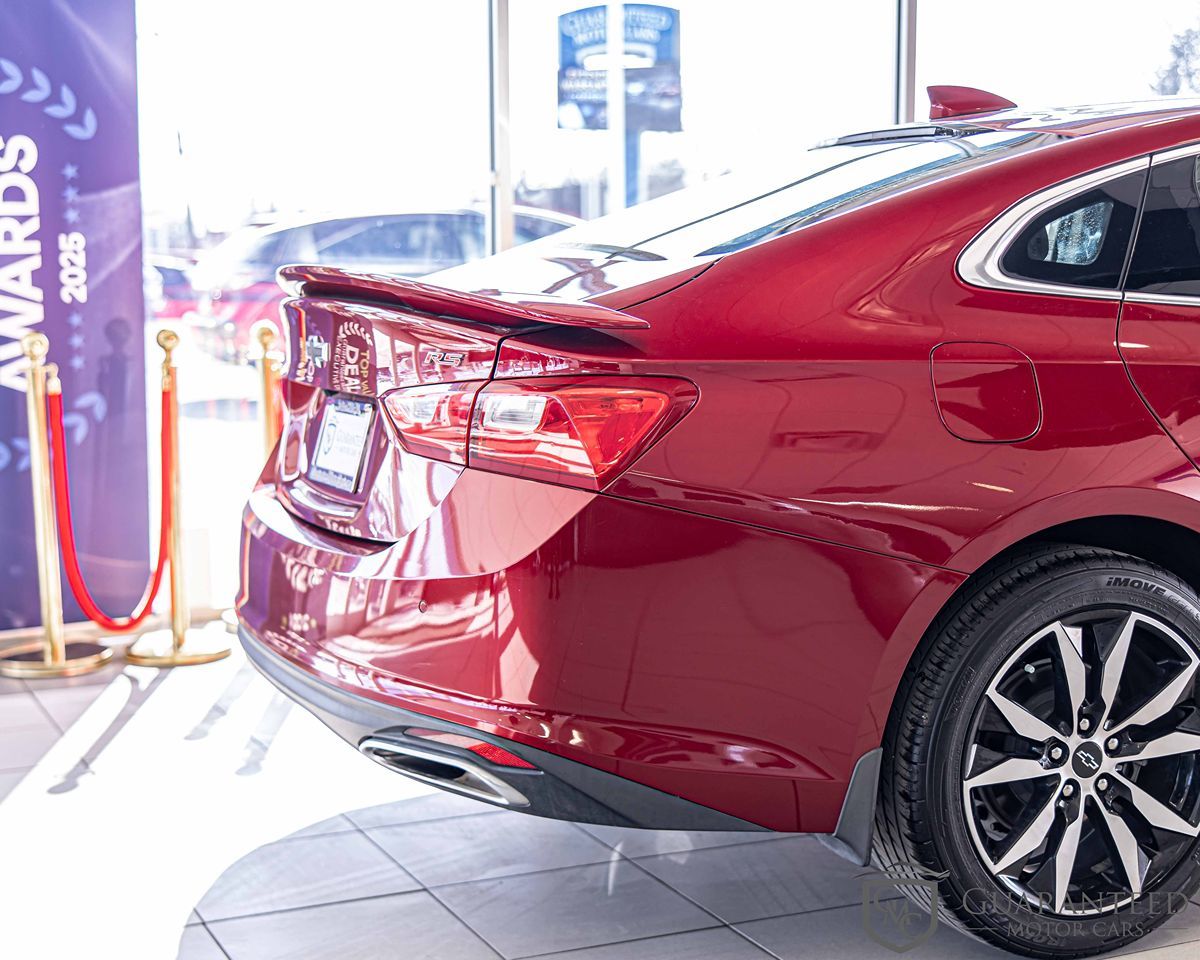 2021 CHEVROLET MALIBU - Image 12