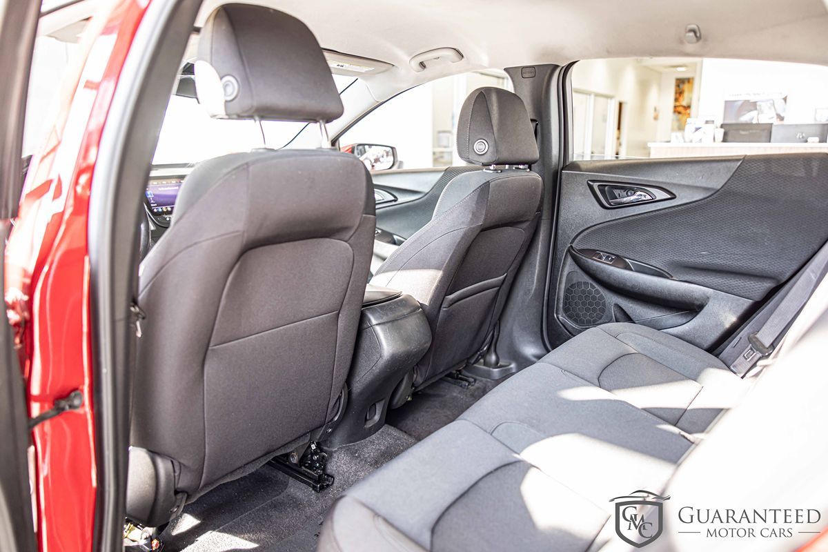 2021 CHEVROLET MALIBU - Image 32