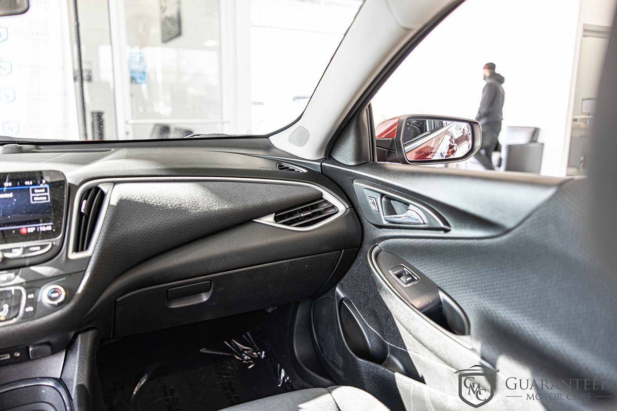 2021 CHEVROLET MALIBU - Image 39