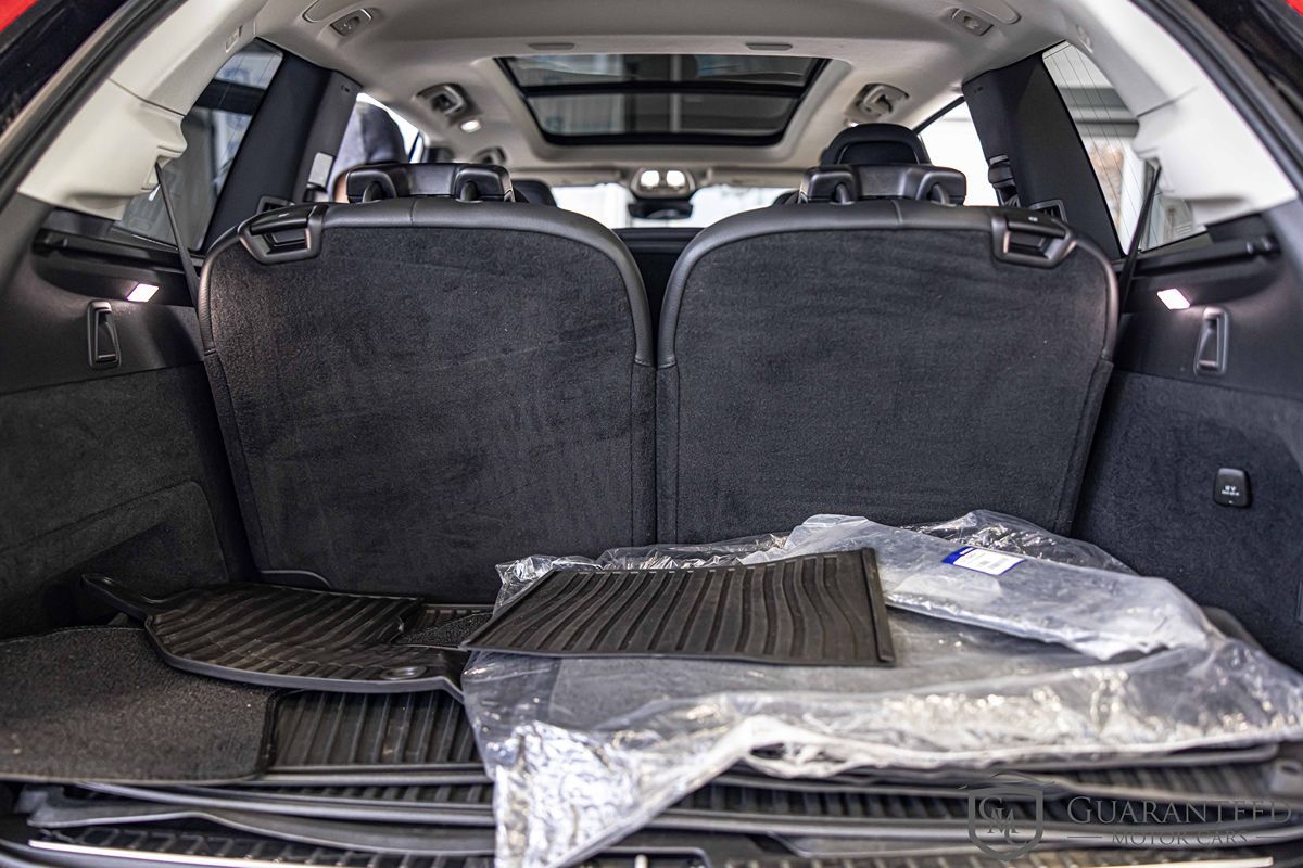 2023 VOLVO XC90 - Image 17