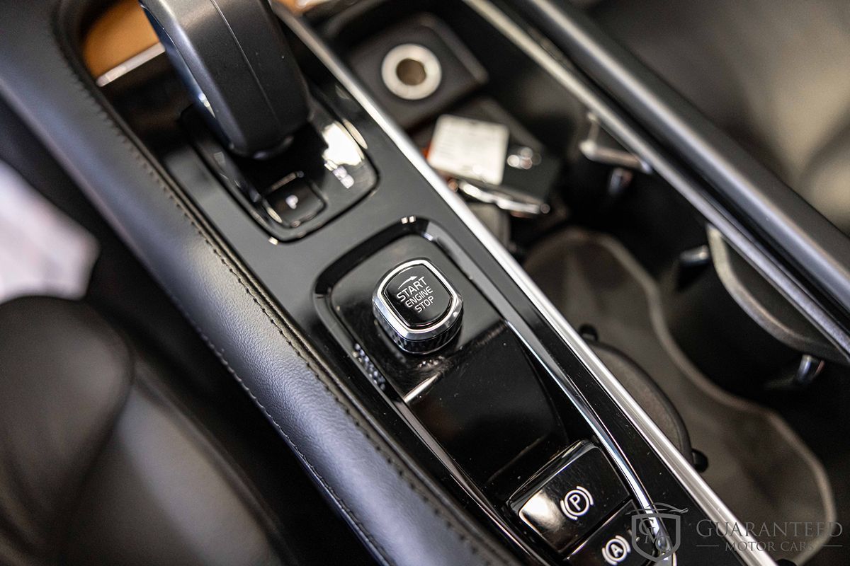 2023 VOLVO XC90 - Image 29