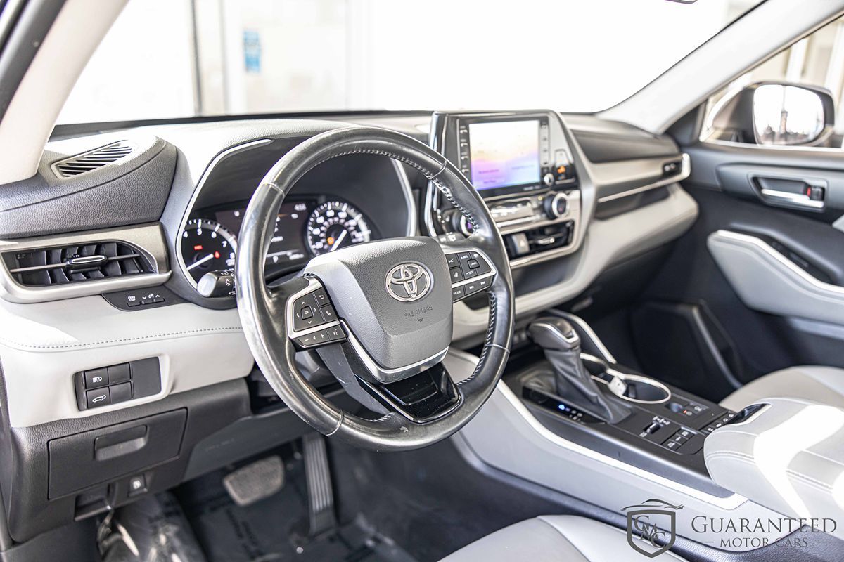 2021 TOYOTA HIGHLANDER - Image 21