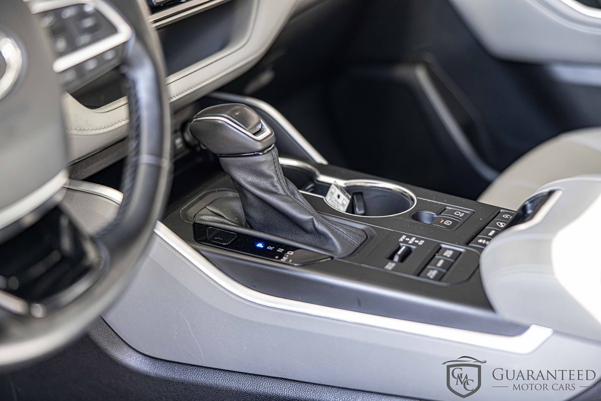 2021 TOYOTA HIGHLANDER - Image 23