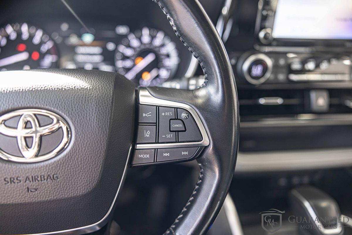 2021 TOYOTA HIGHLANDER - Image 27