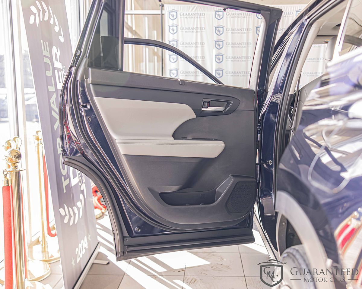 2021 TOYOTA HIGHLANDER - Image 35