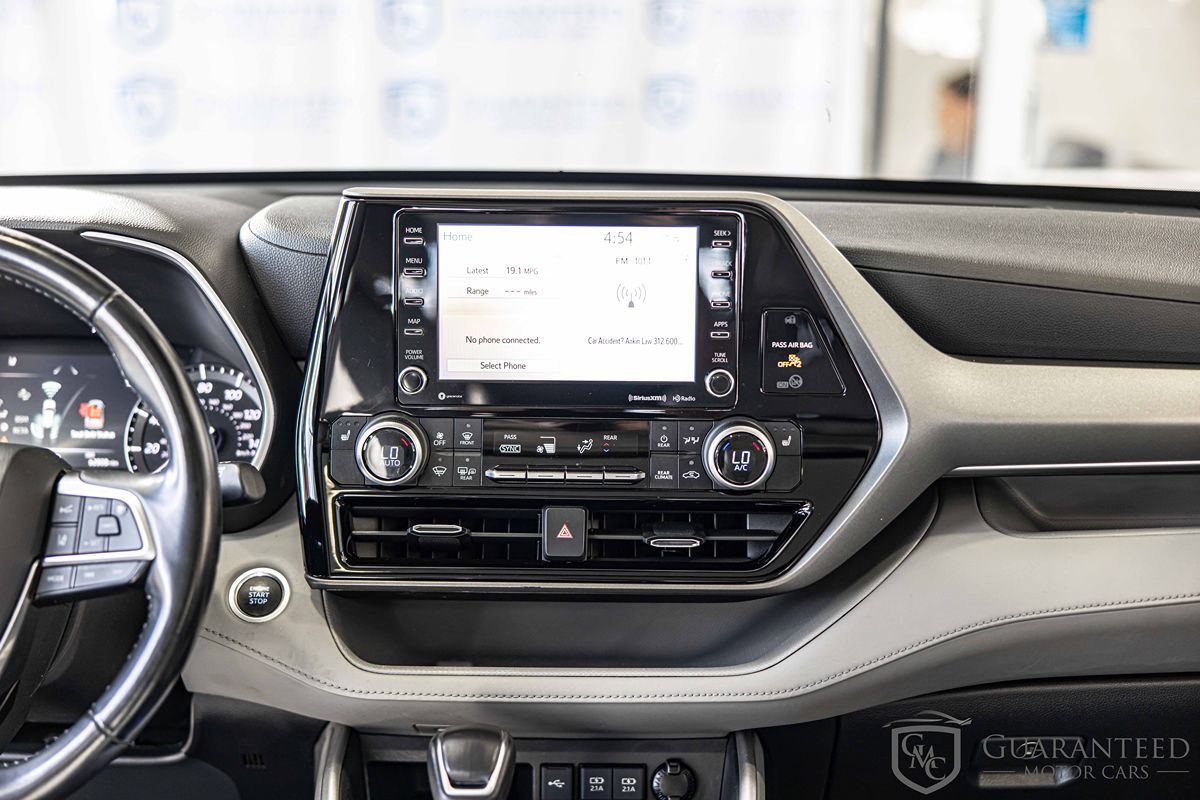 2021 TOYOTA HIGHLANDER - Image 40
