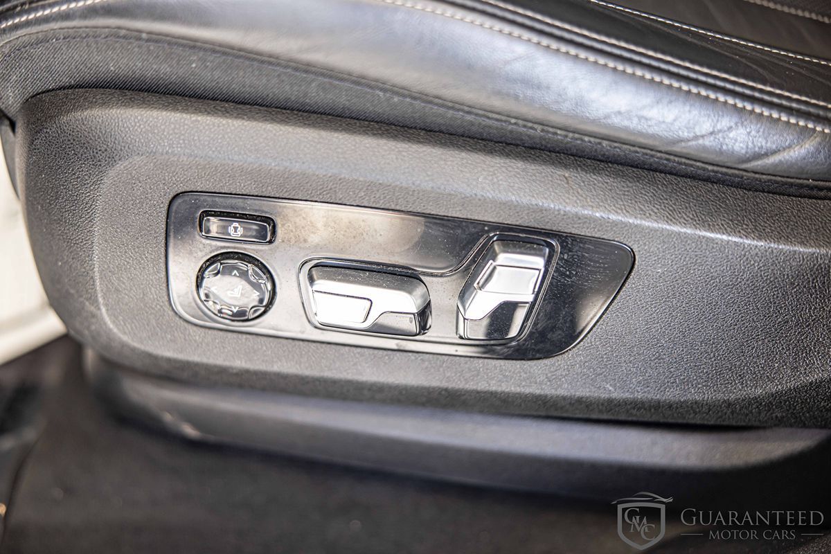 2020 BMW X6 - Image 24