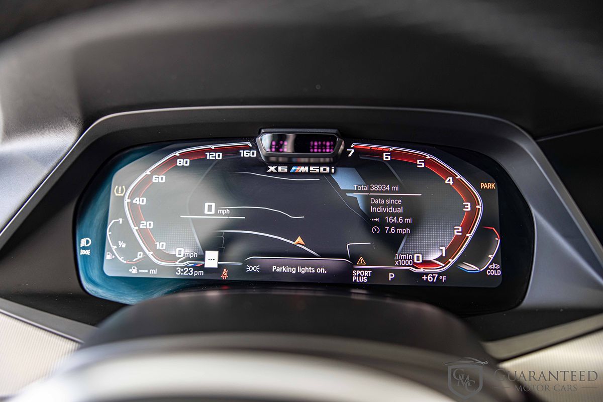 2020 BMW X6 - Image 25