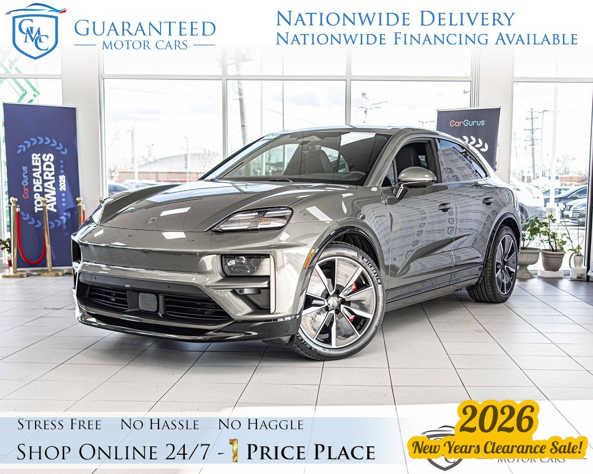 2025 Porsche Macan Macan Turbo Electric's photo