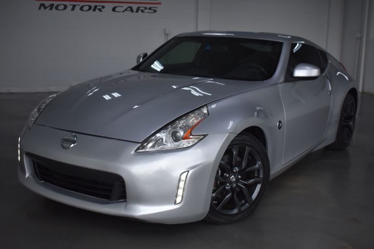 Sold 2015 Nissan 370Z in Lansing