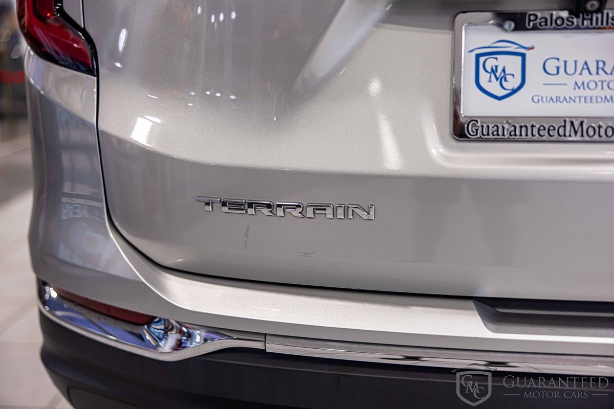 2019 GMC TERRAIN - Image 16