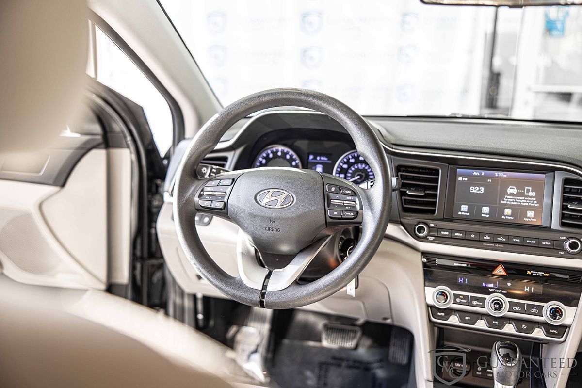 2020 HYUNDAI ELANTRA - Image 33