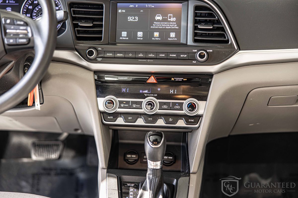 2020 HYUNDAI ELANTRA - Image 34