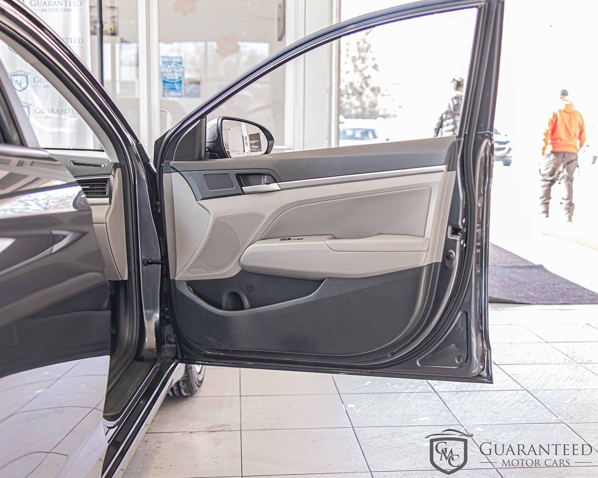 2020 HYUNDAI ELANTRA - Image 37