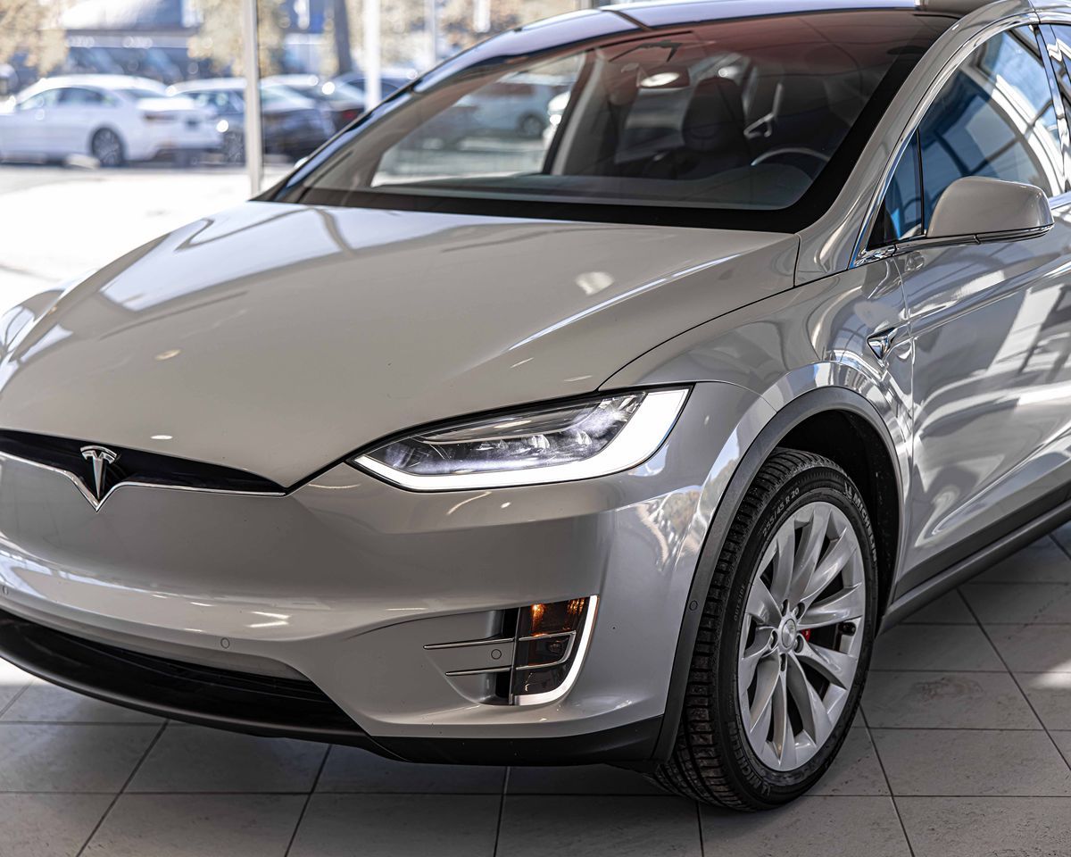 Sold 2016 Tesla Model X P90D in Palos Hills