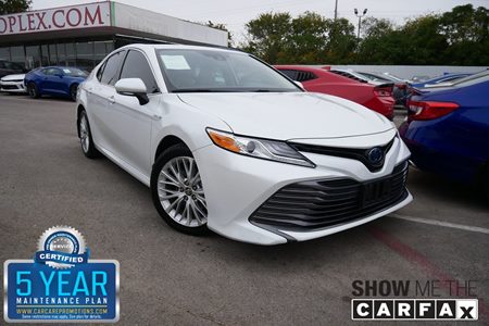 2020 Toyota Camry Hybrid XLE