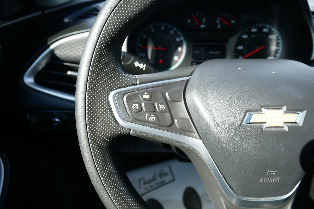 2022 Chevrolet Malibu 1LT photo 17