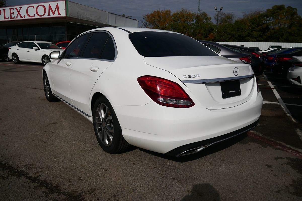 2016 Mercedes-Benz C-Class C300 photo 6