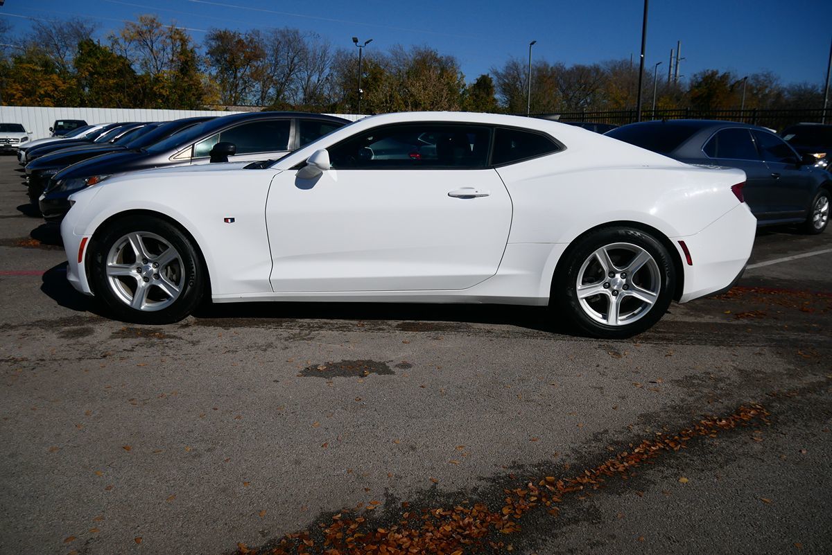 2018 Chevrolet Camaro 1LS photo 7