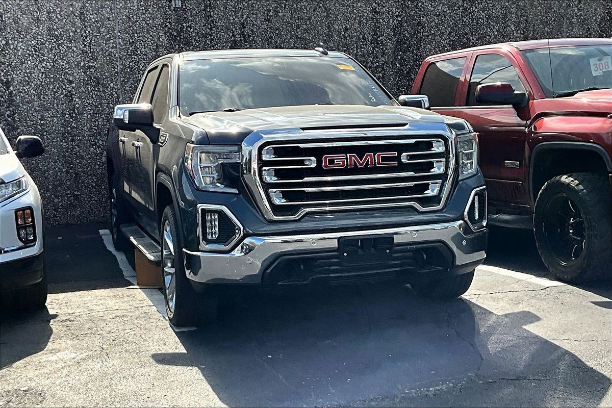 2021 GMC Sierra 1500 SLT - Photo 4