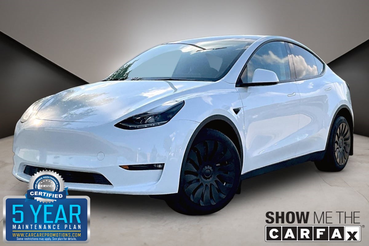 2024 Tesla Model Y Long Range Dual Motor All-Wheel Drive's photo