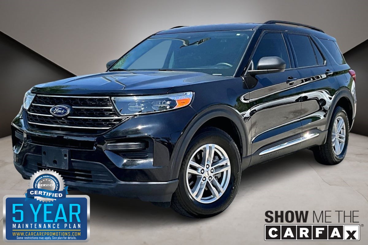 2023 Ford Explorer XLT 4WD's photo