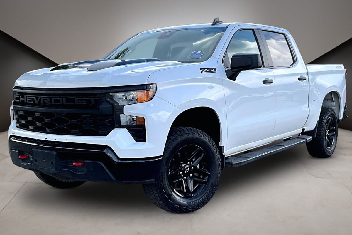 Chevrolet Silverado photo 35