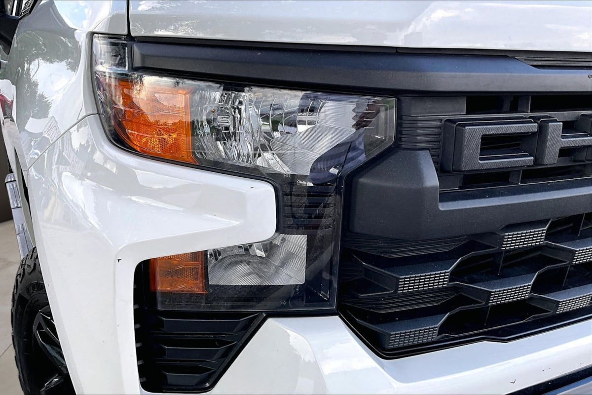 2024 Chevrolet Silverado 1500 Custom - Photo 30