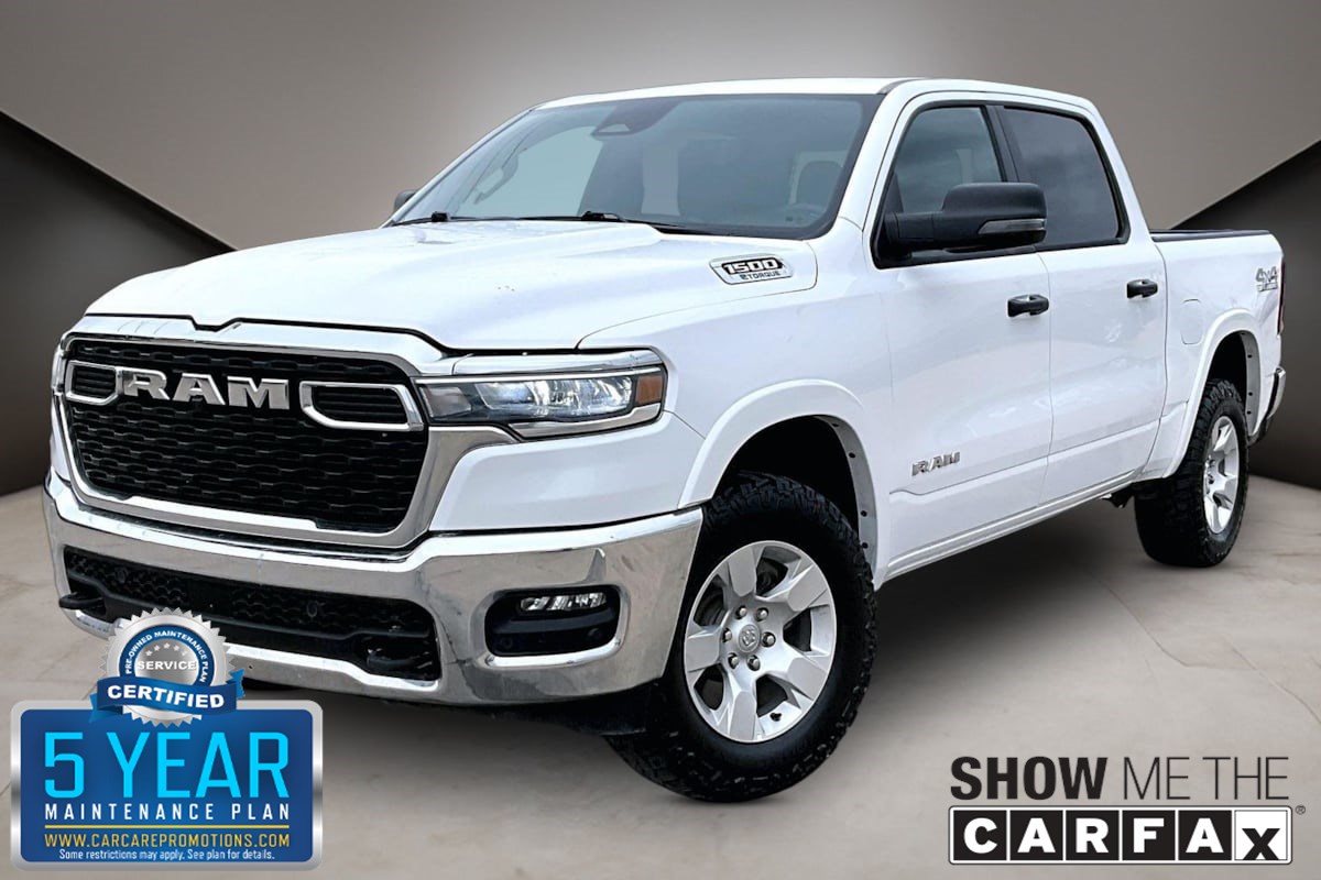 2025 RAM 1500 Big Horn/Lone Star 4x4 Crew Cab 5'7's photo