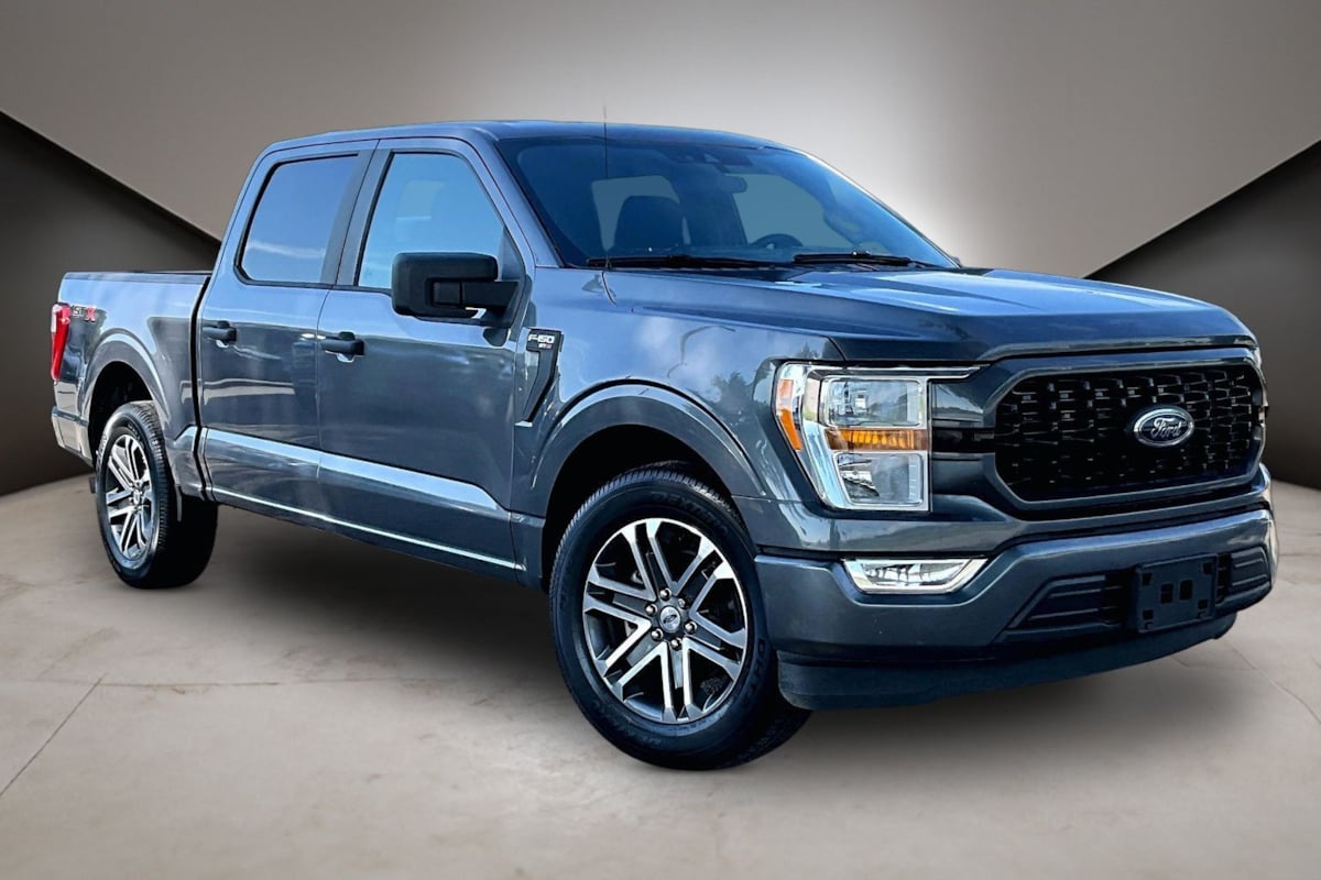 Vehicle Image 2
