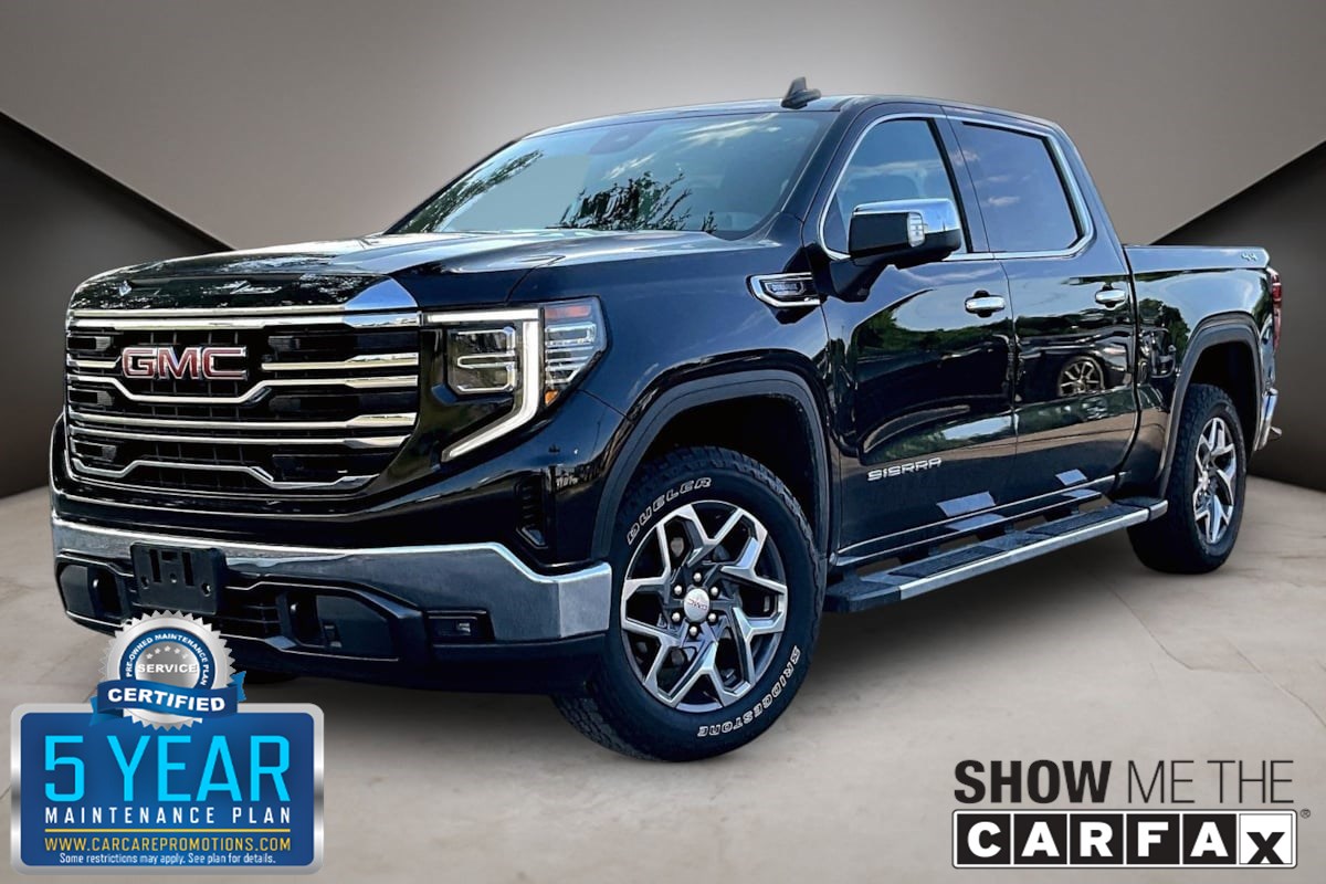 2022 GMC Sierra 4WD Crew Cab Short Box SLT's photo