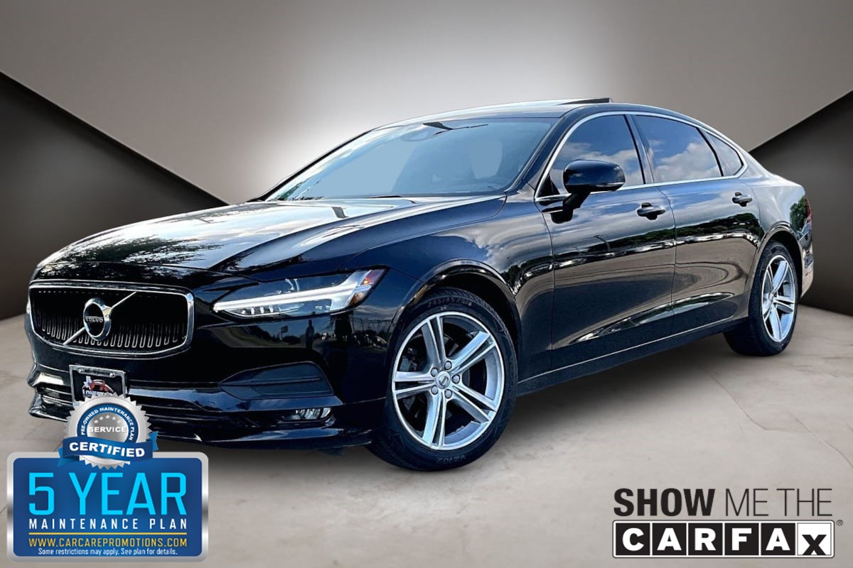 2018 Volvo S90 T5 Momentum AWD's photo