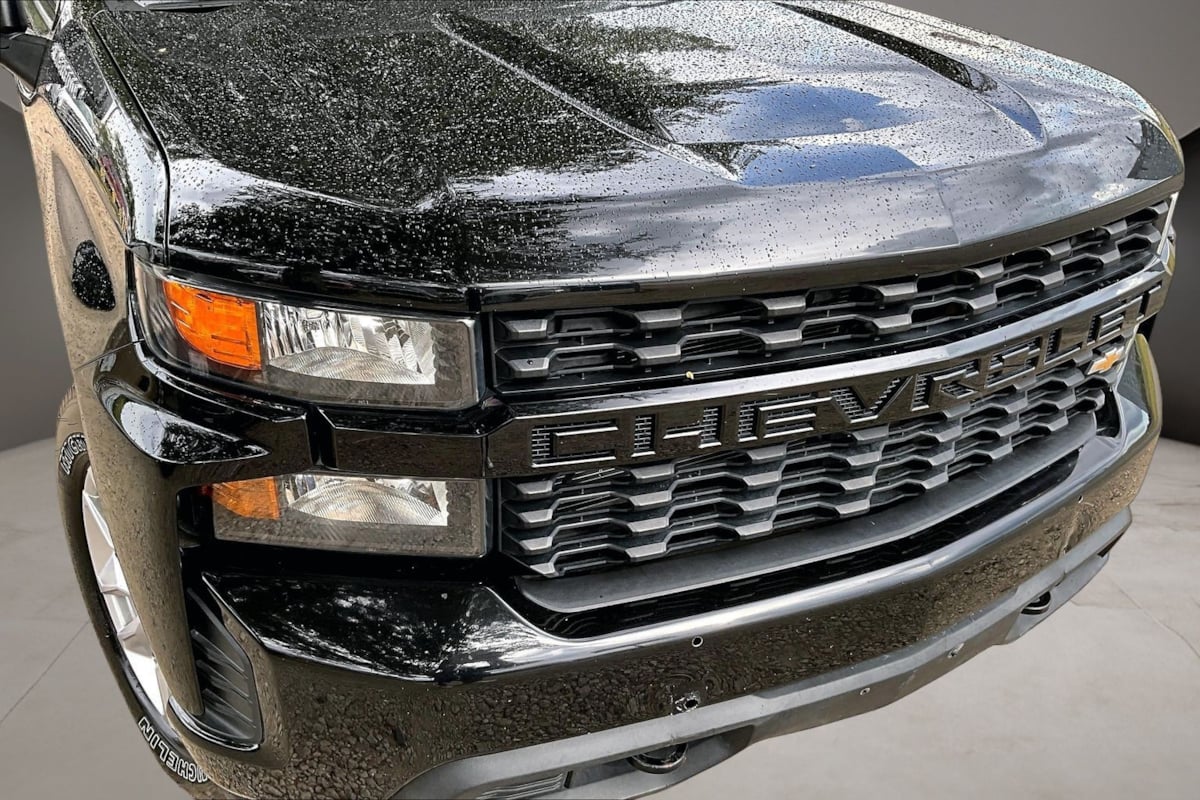 Chevrolet Silverado photo 30
