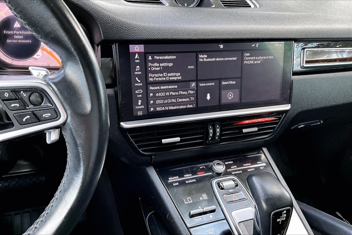 Porsche Cayenne photo 9