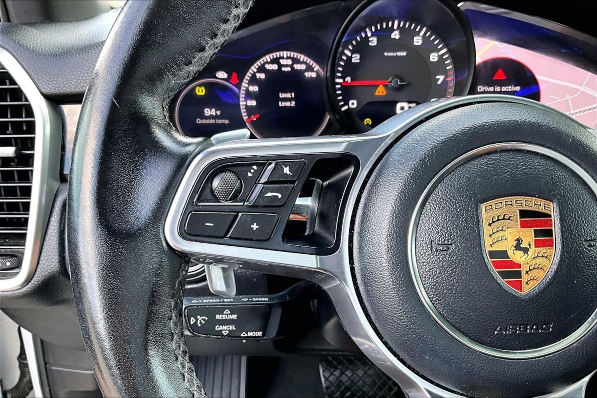 Porsche Cayenne photo 10
