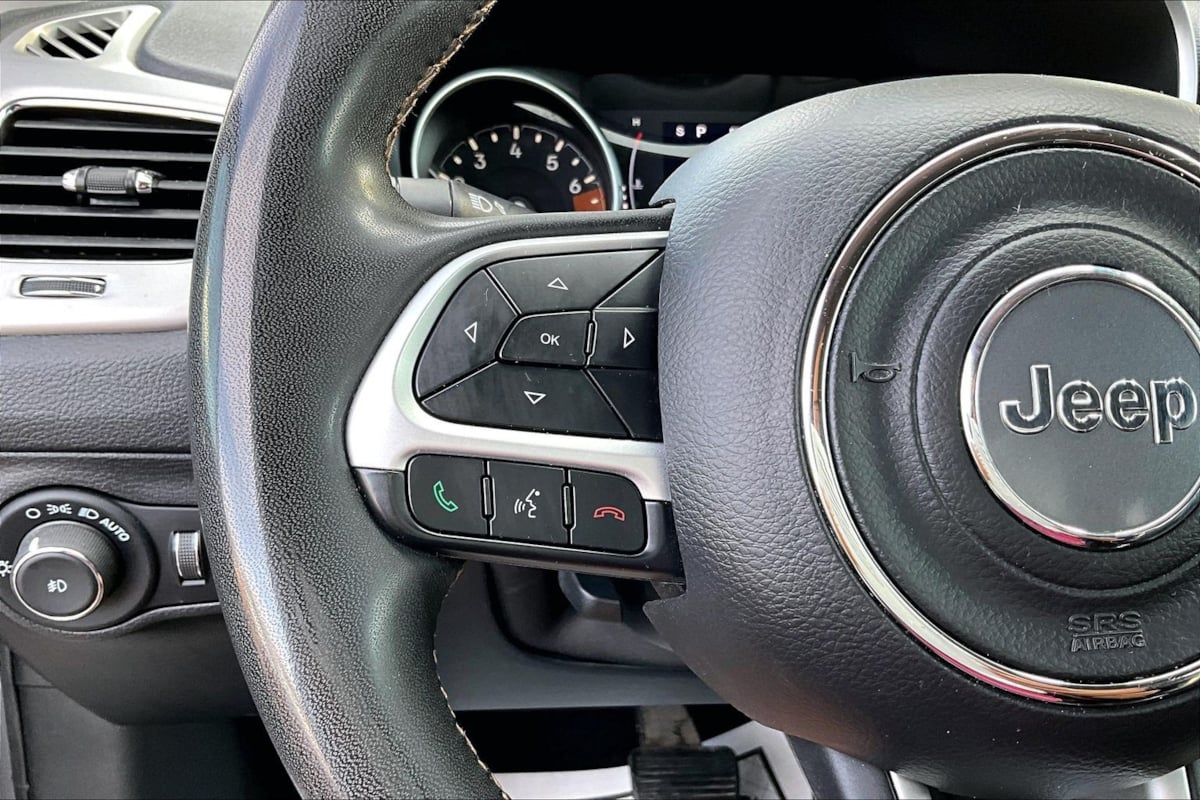 Jeep Compass photo 10